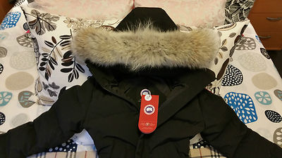 Pre-owned Label Edition Brand Red Black 